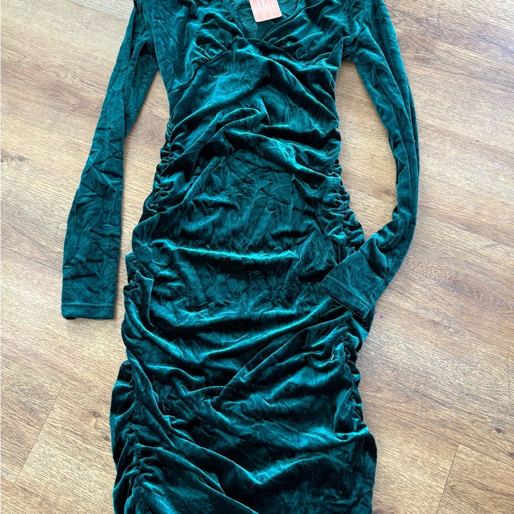 Elegant Velvet Green Dress